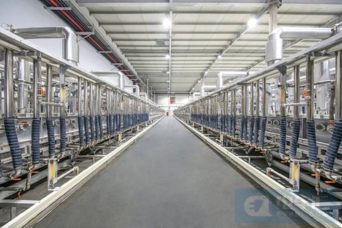 蜂巢能源無(wú)鈷正極材料在常州工廠正式下線，引領(lǐng)動(dòng)力電池材料革新